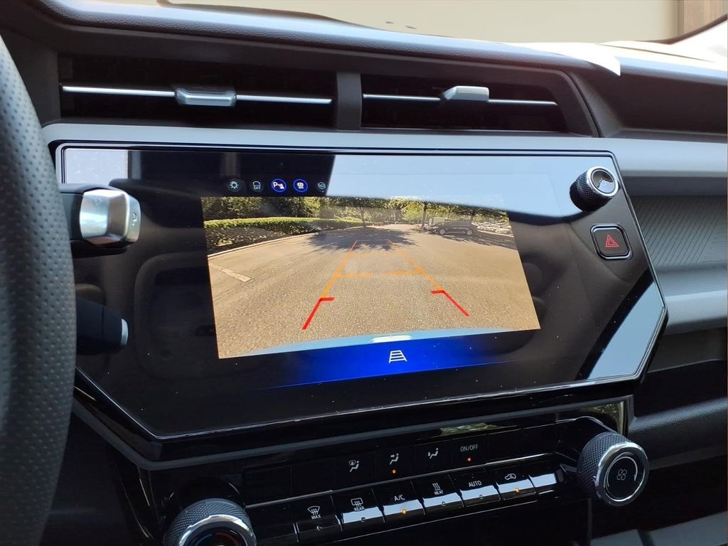 ChevroletBolt EV5