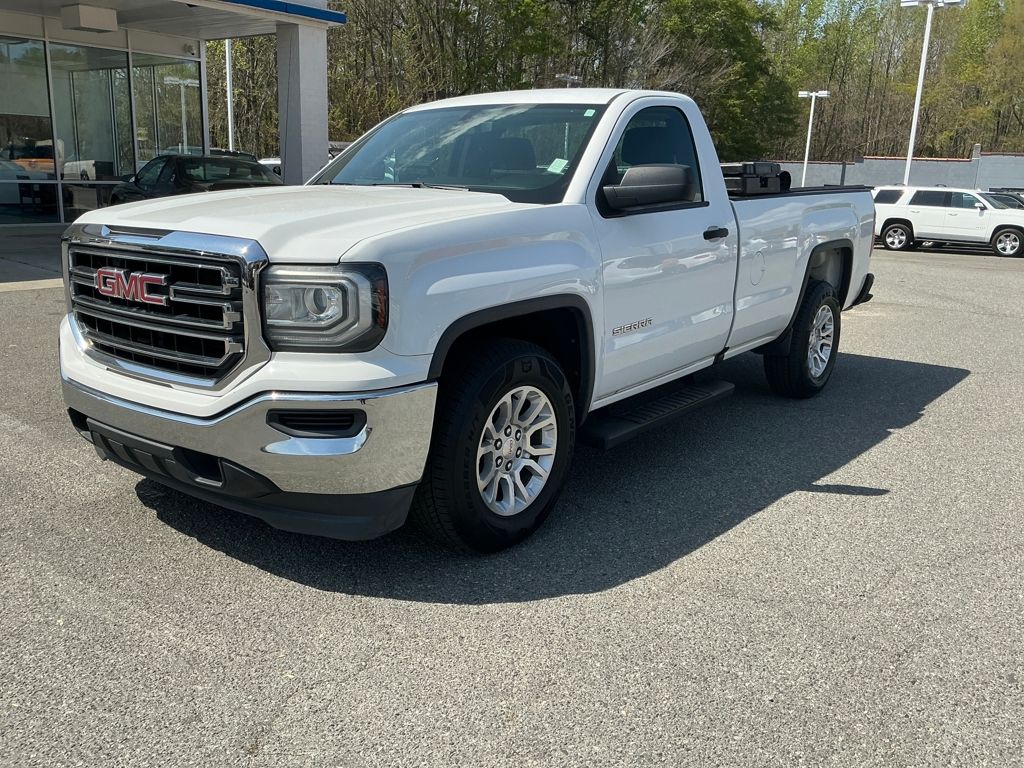 Summit White 2018 GMC Sierra 1500 Base Pickup Truck 4X2 6-Speed Automatic Overdrive