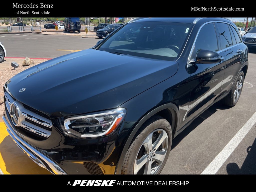 2022 Mercedes-Benz GLC 300 Hero Image