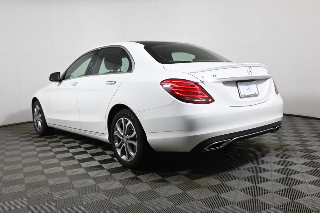 Thumbnail: 2015 Mercedes-Benz C-Class - 5