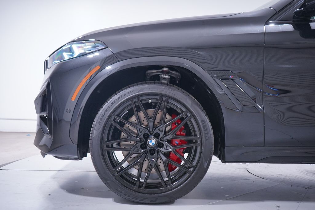 Thumbnail: 2027 BMW X6 - 2