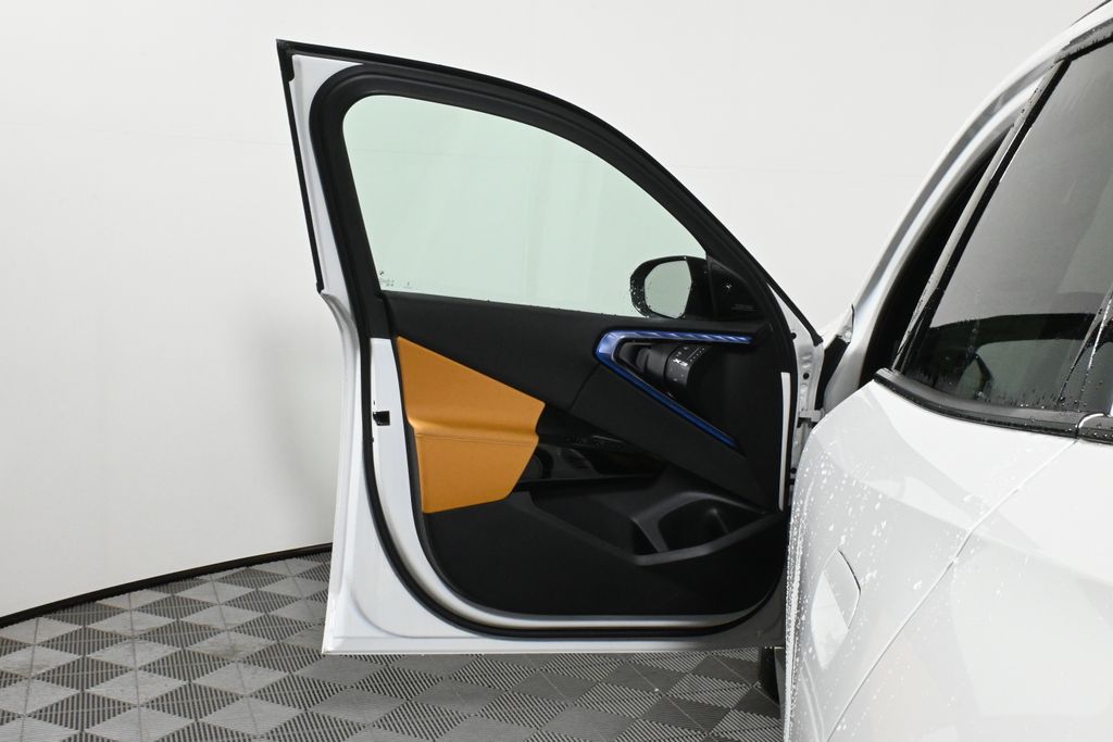 Thumbnail: 2025 BMW X3 - 32