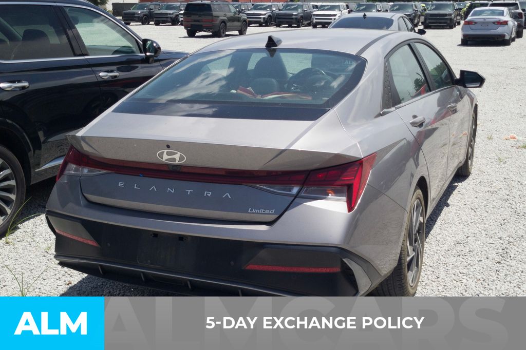 Used 2024 Silver Hyundai Limited image 3