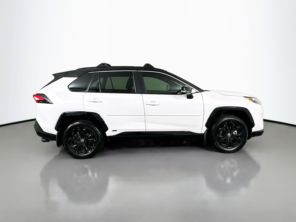 Thumbnail: 2024 Toyota RAV4 - 4