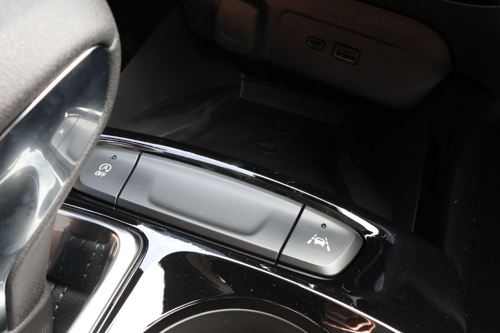 Thumbnail: 2026 Chevrolet Trax - 30