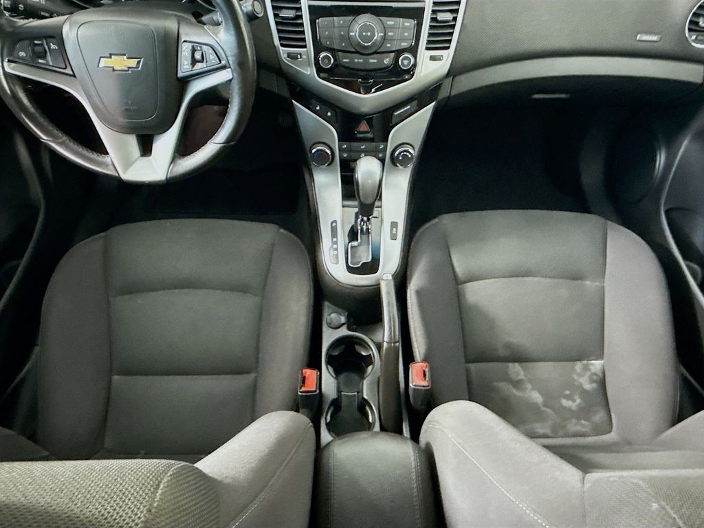 Thumbnail: 2012 Chevrolet Cruze - 15