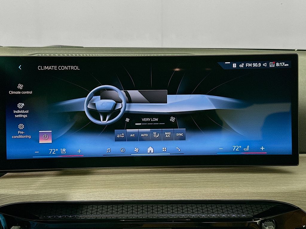 Thumbnail: 2026 BMW 2 Series - 14