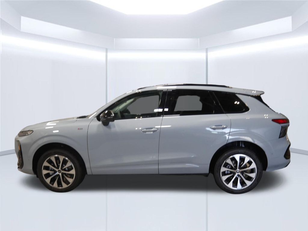 Thumbnail: 2026 Audi Q3 - 2