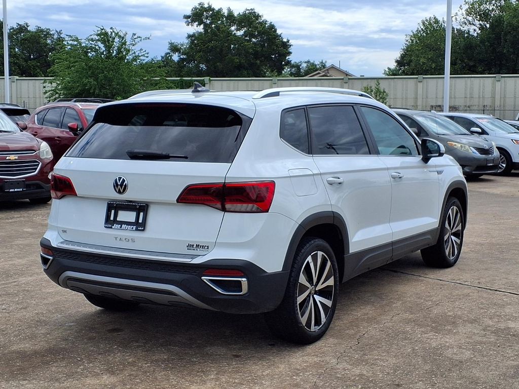 2023 Volkswagen Taos 1.5T SE White at DeMontrond Auto Country