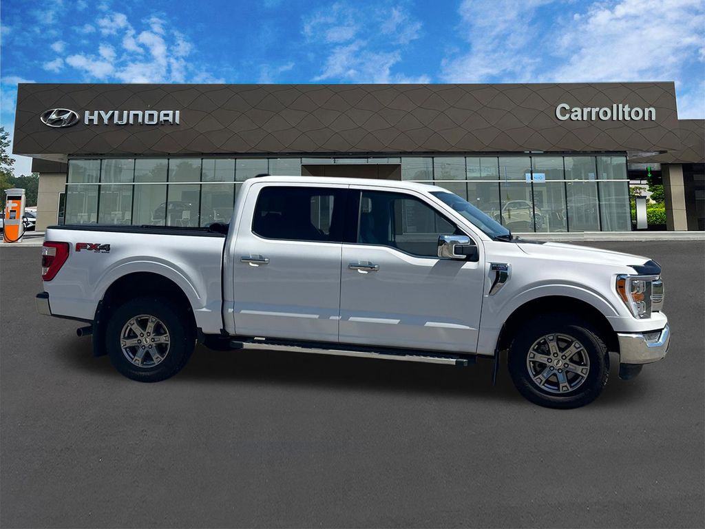 Used 2023 Oxford White Ford Lariat image 4