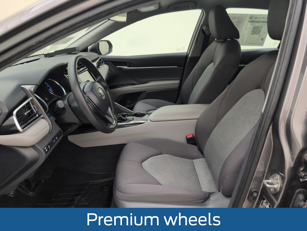 Certified Used 2018 Gray Toyota LE image 4