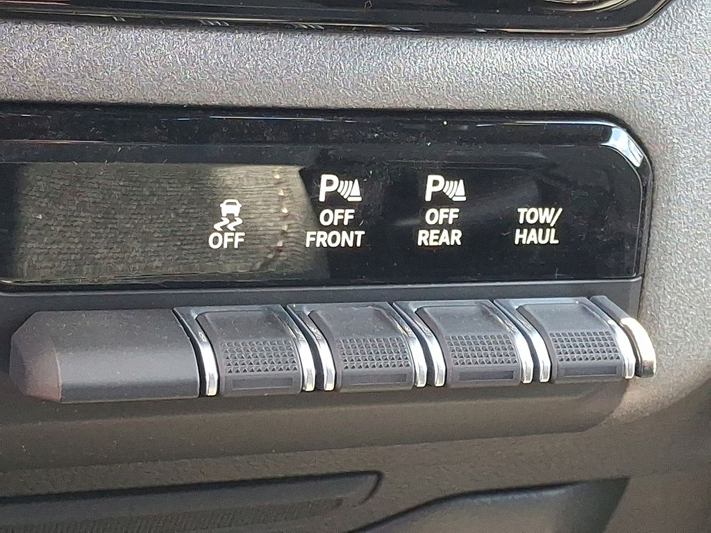 2026 Ram 1500 — photo 18