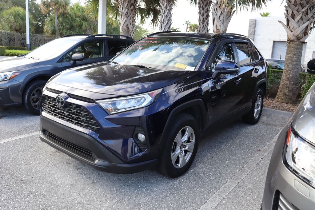 2020 Toyota RAV4 XLE -
                West Palm Beach, FL