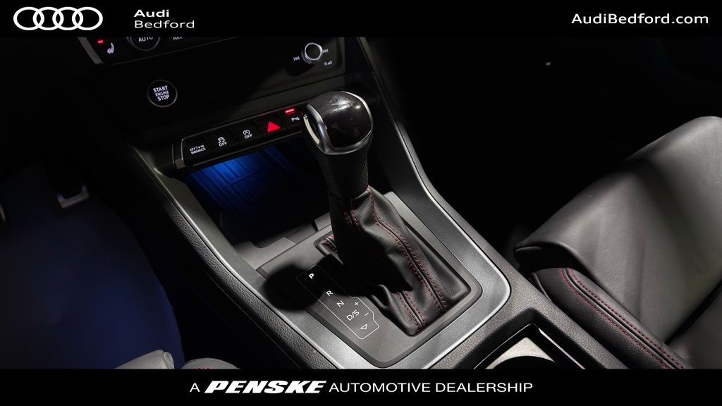 Thumbnail: 2025 Audi Q3 - 19