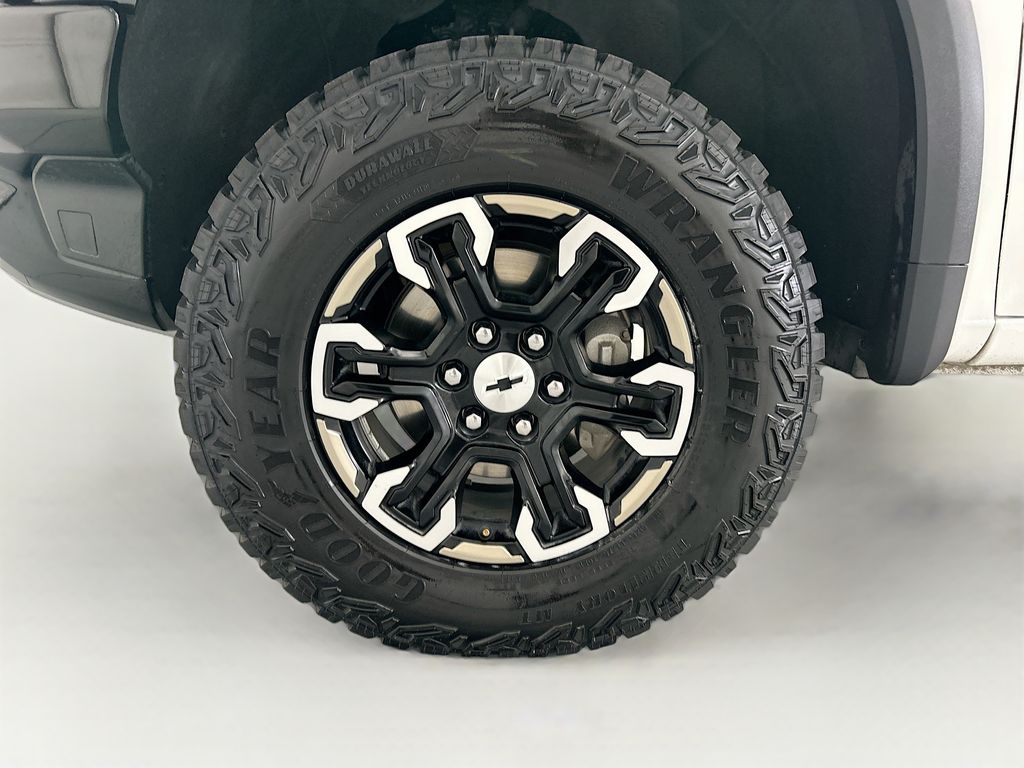 Thumbnail: 2023 Chevrolet Silverado 1500 - 28