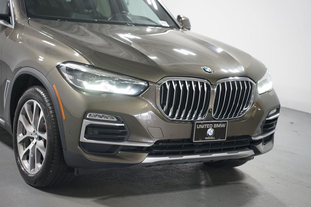 Thumbnail: 2021 BMW X5 - 4