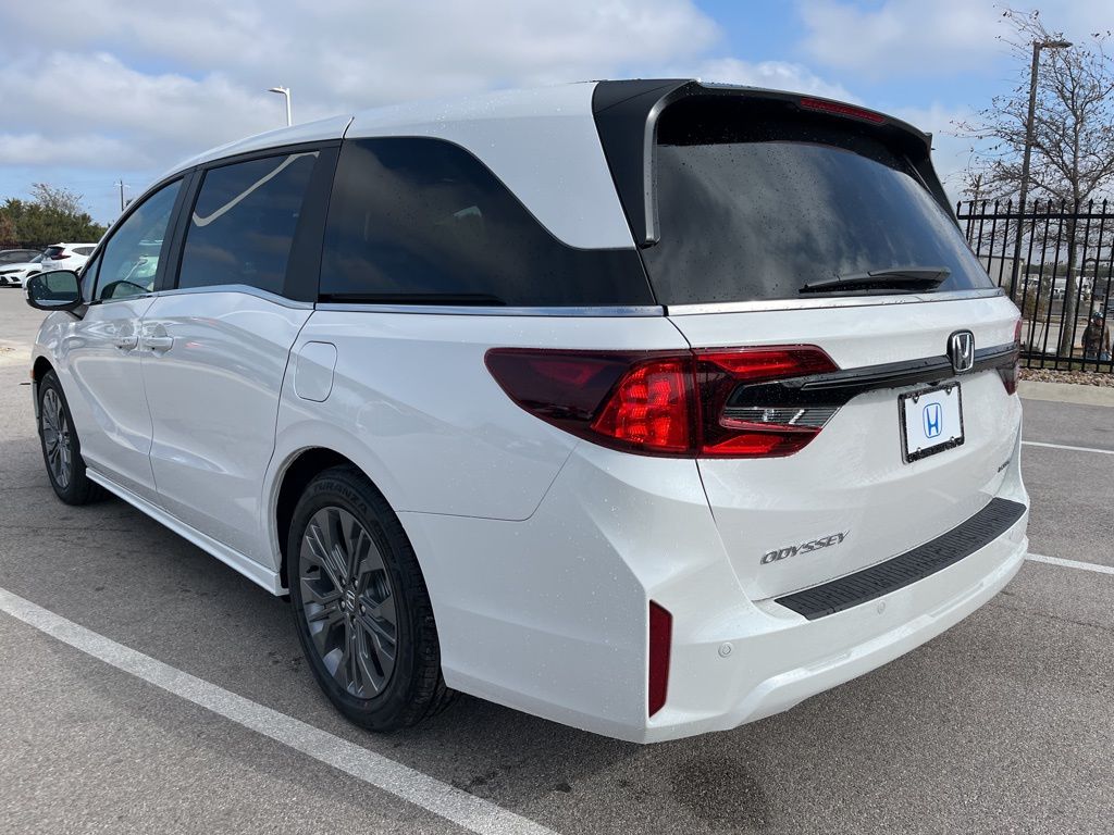 Thumbnail: 2026 Honda Odyssey - 4