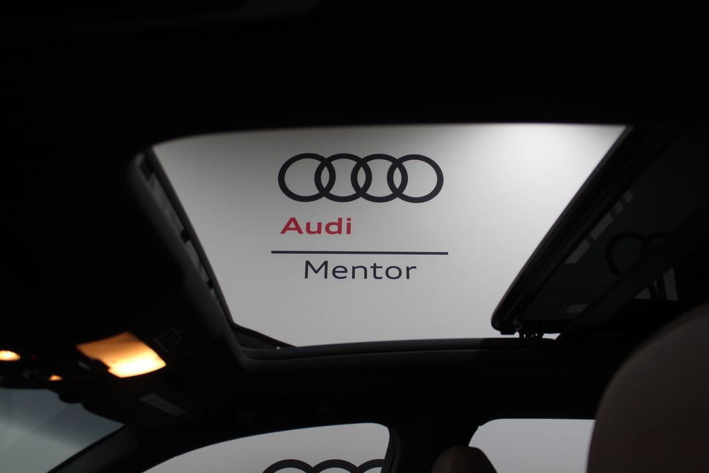 Thumbnail: 2015 Audi Q5 - 12