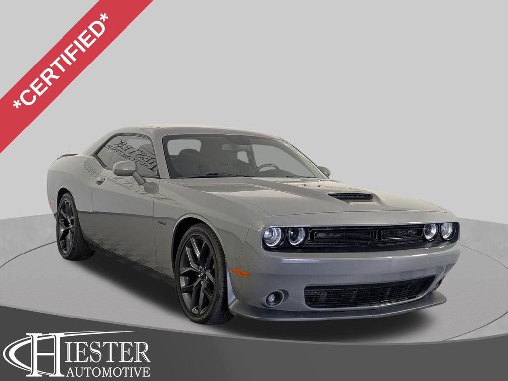 Destroyer Gray Clearcoat 2019 Dodge Challenger Coupe Rear-Wheel Drive 6-Speed Manual