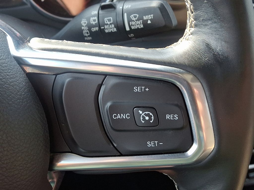 Thumbnail: 2018 Jeep Wrangler - 22
