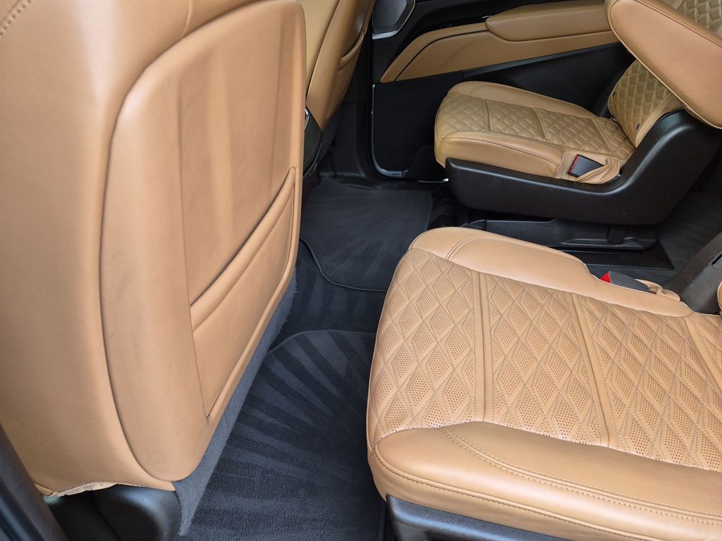Used Car 2022 Cadillac Escalade Esv  Sport For Sale Under $60,000 In Austin, Texas