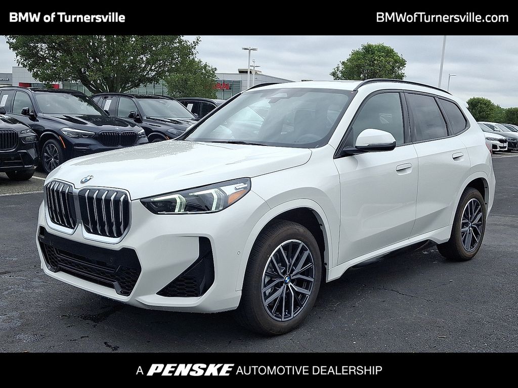 Thumbnail: 2026 BMW X1 - 1