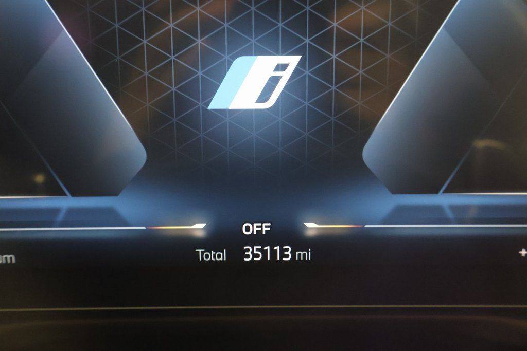 Thumbnail: 2024 BMW 3 Series - 17