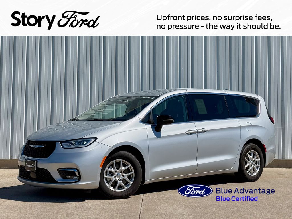 Silver Mist Clearcoat 2024 Chrysler Pacifica Touring L FWD Minivan Front-Wheel Drive 9-Speed Automatic