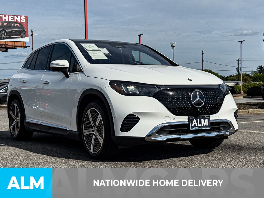 Used 2025  Mercedes-Benz 350 SUV image 4