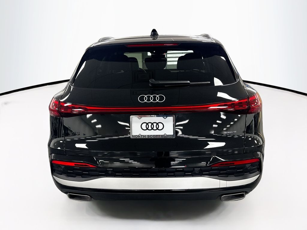 Thumbnail: 2025 Audi Q5 - 6