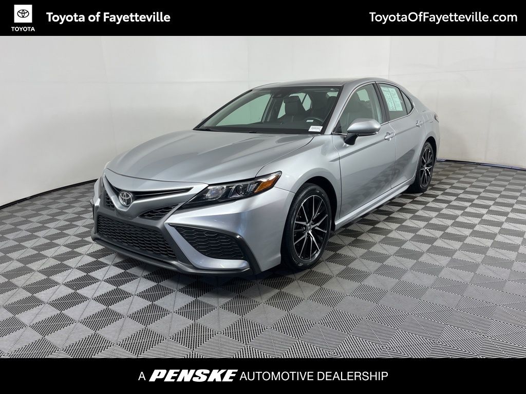 2024 Toyota Camry SE -
                  Fayetteville, AR