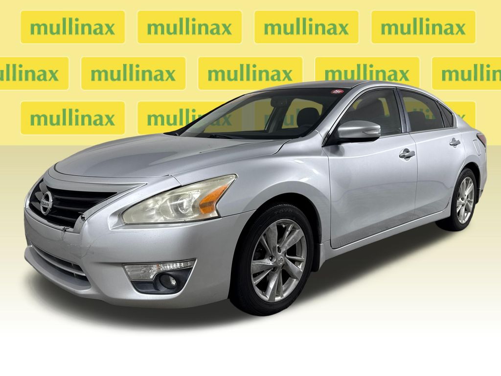 Used 2015 Silver Nissan 2.5 SL image 15