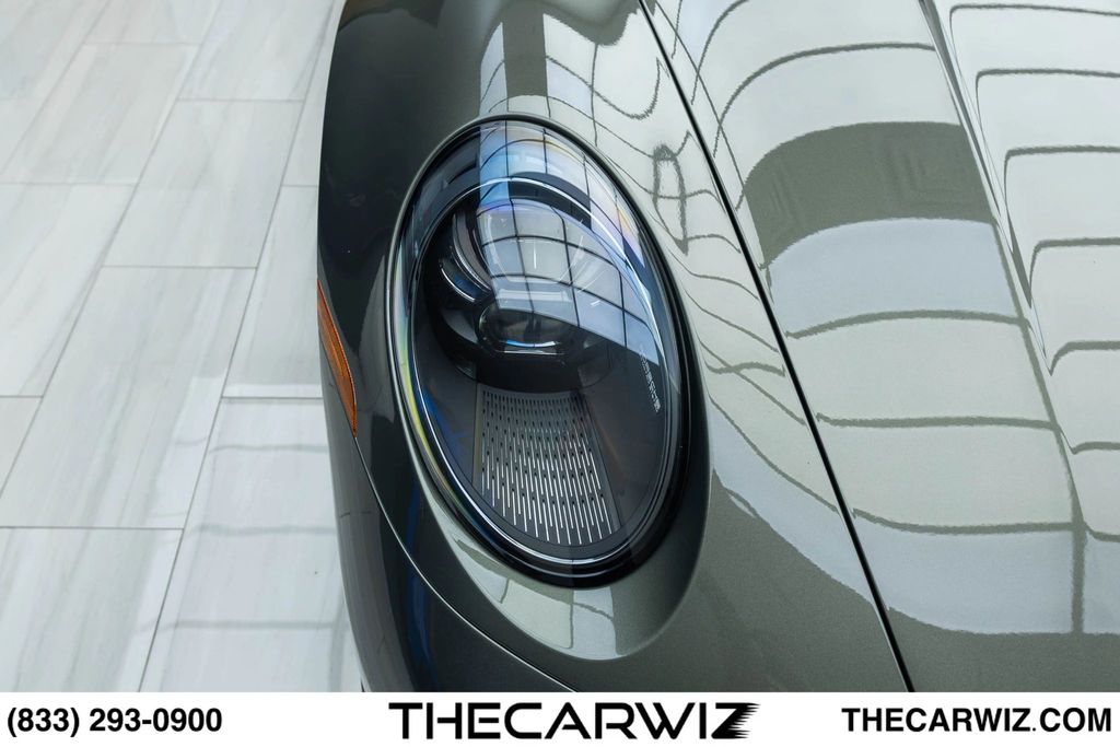 2023 Porsche 911