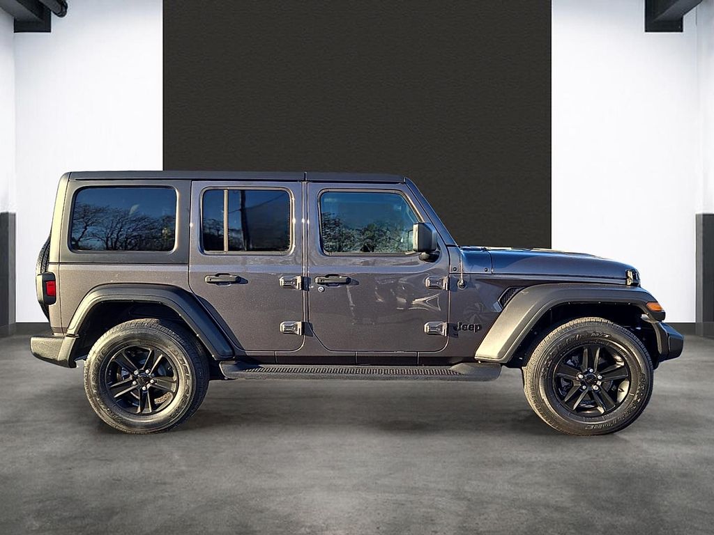 Used 2022 Jeep Wrangler For Sale in Farmington, AR