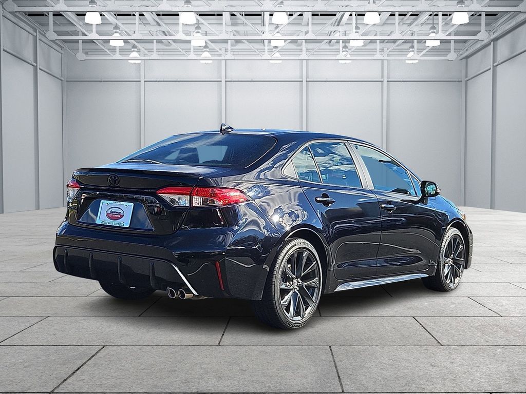 Thumbnail: 2024 Toyota Corolla - 4