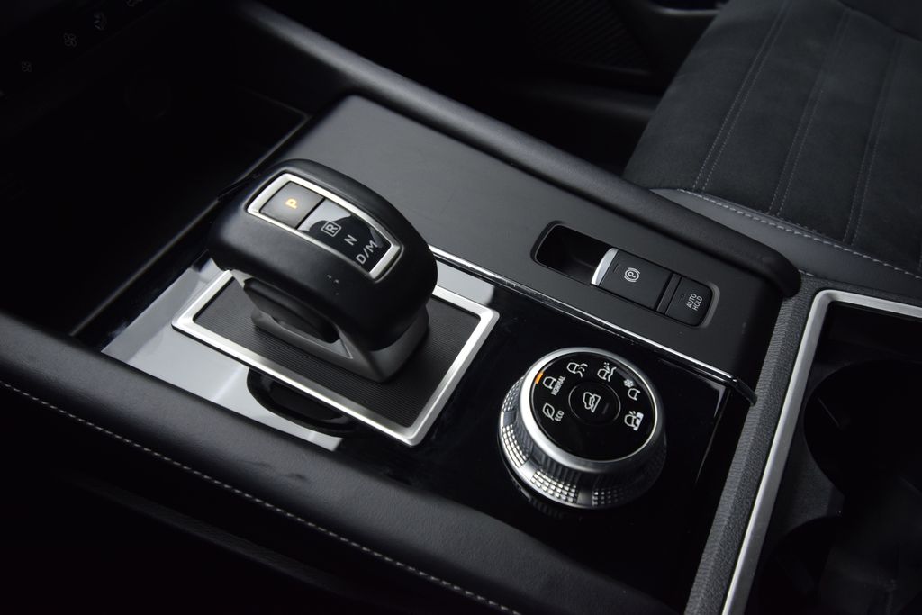 used 2024 Mitsubishi Outlander car, priced at $24,800