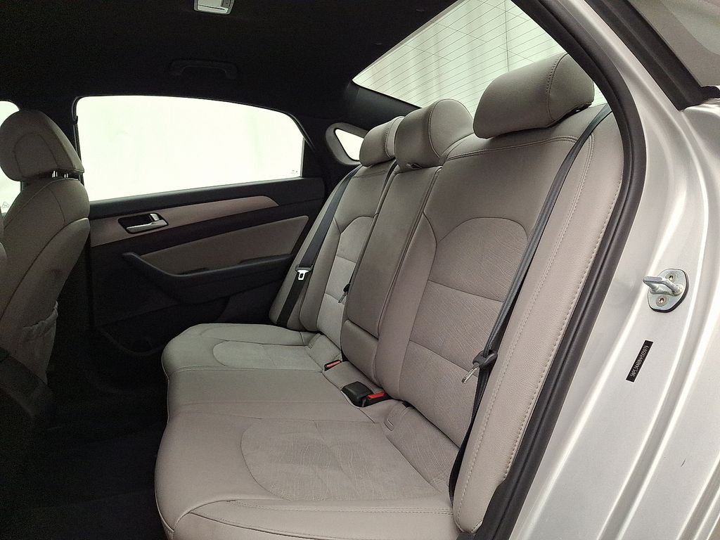 2017 Hyundai Sonata Sport 10