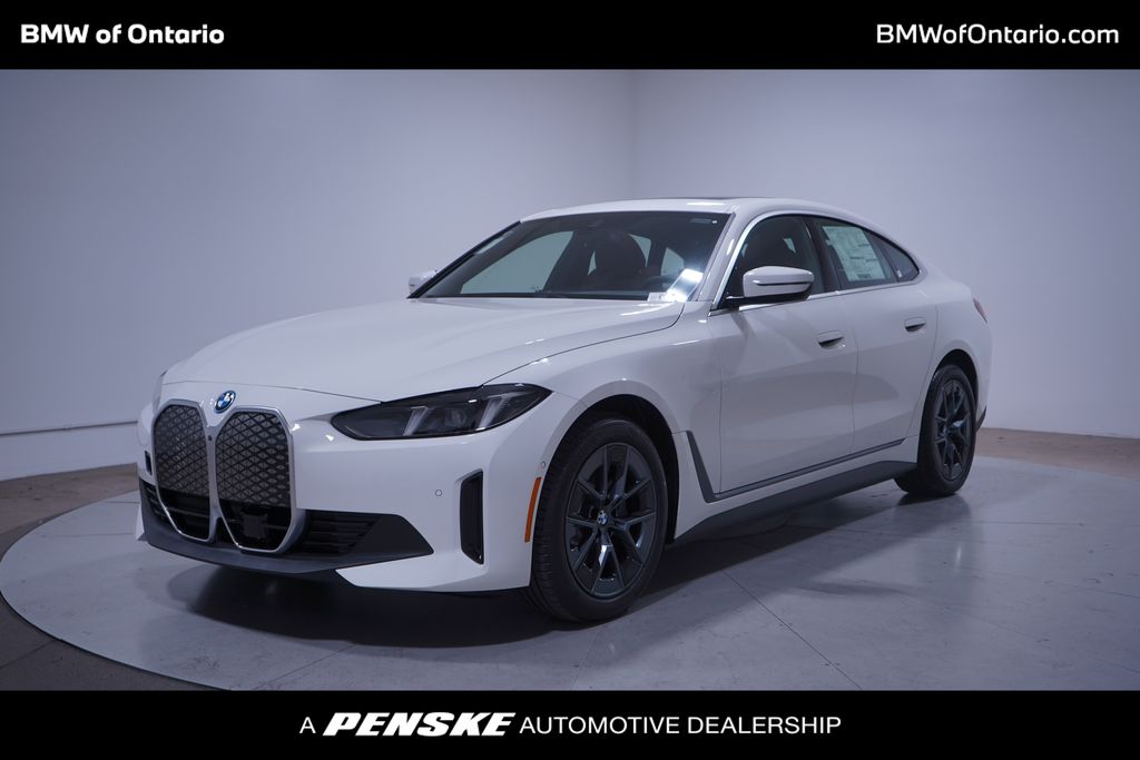 Thumbnail: 2025 BMW i4 - 1