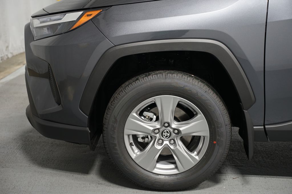 Thumbnail: 2025 Toyota RAV4 - 5
