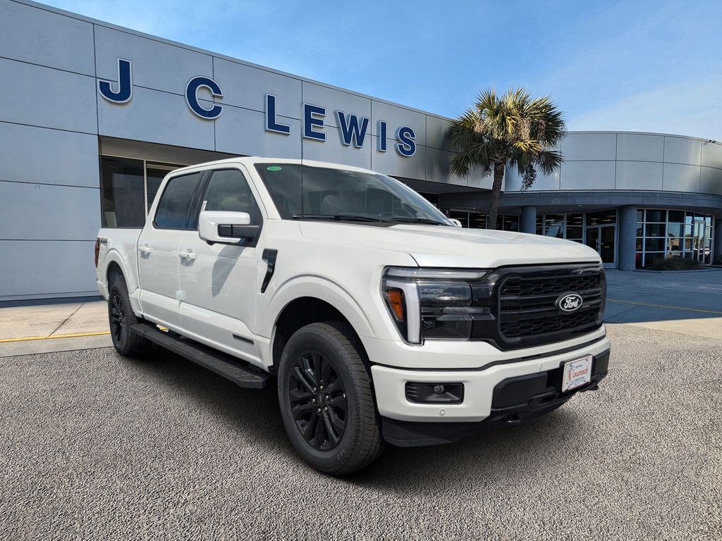 2025 Ford F-150 LARIAT