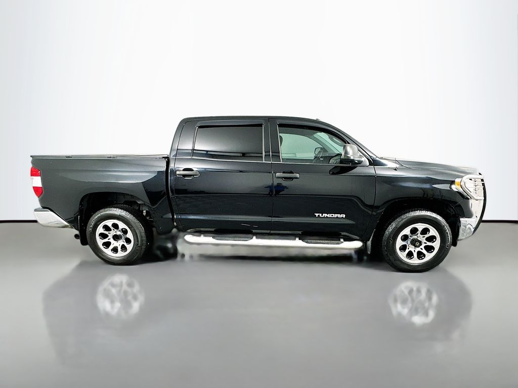 Thumbnail: 2015 Toyota Tundra - 4