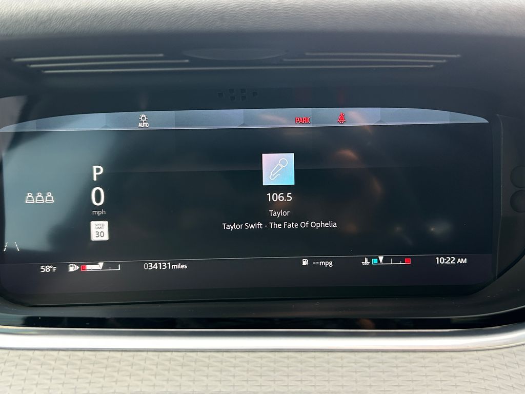 Thumbnail: 2021 Land Rover Range Rover Evoque - 21