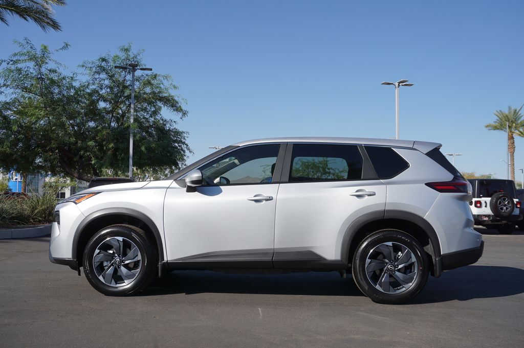 2025 Nissan Rogue SV 2