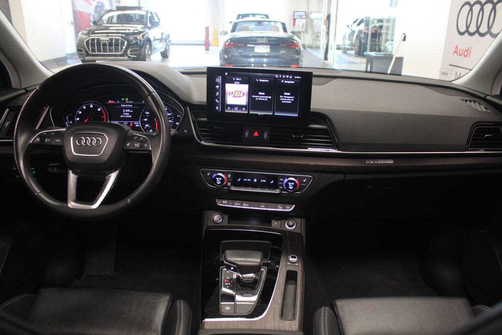Thumbnail: 2024 Audi Q5 - 10