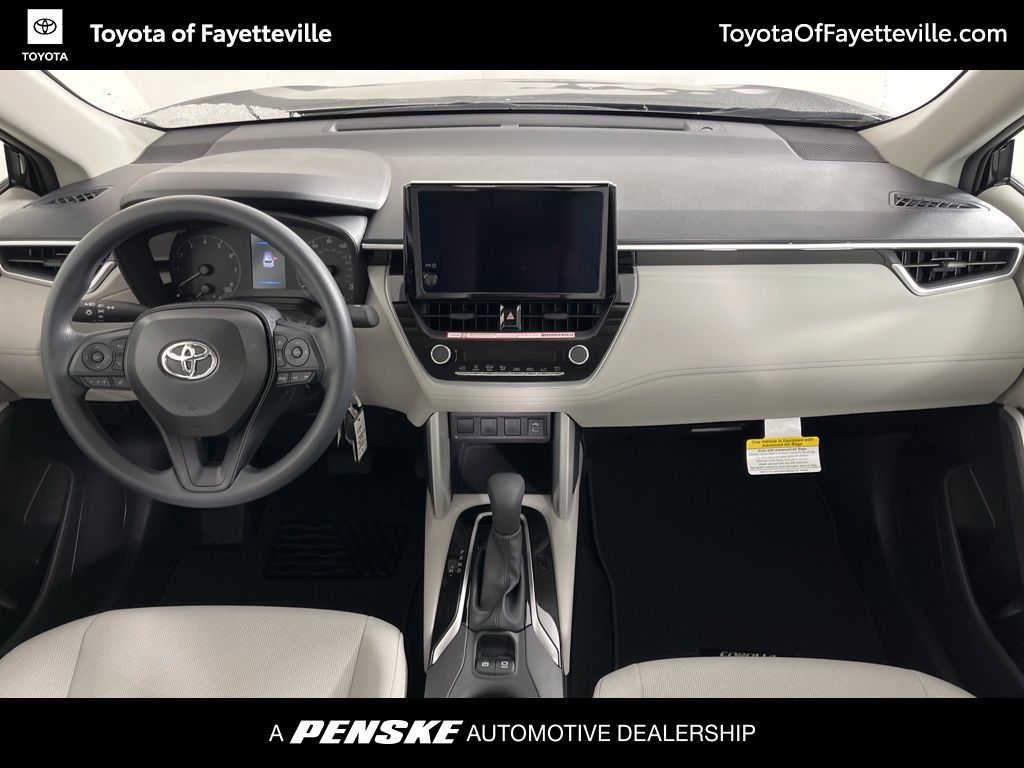 2025 Toyota Corolla Cross L 15