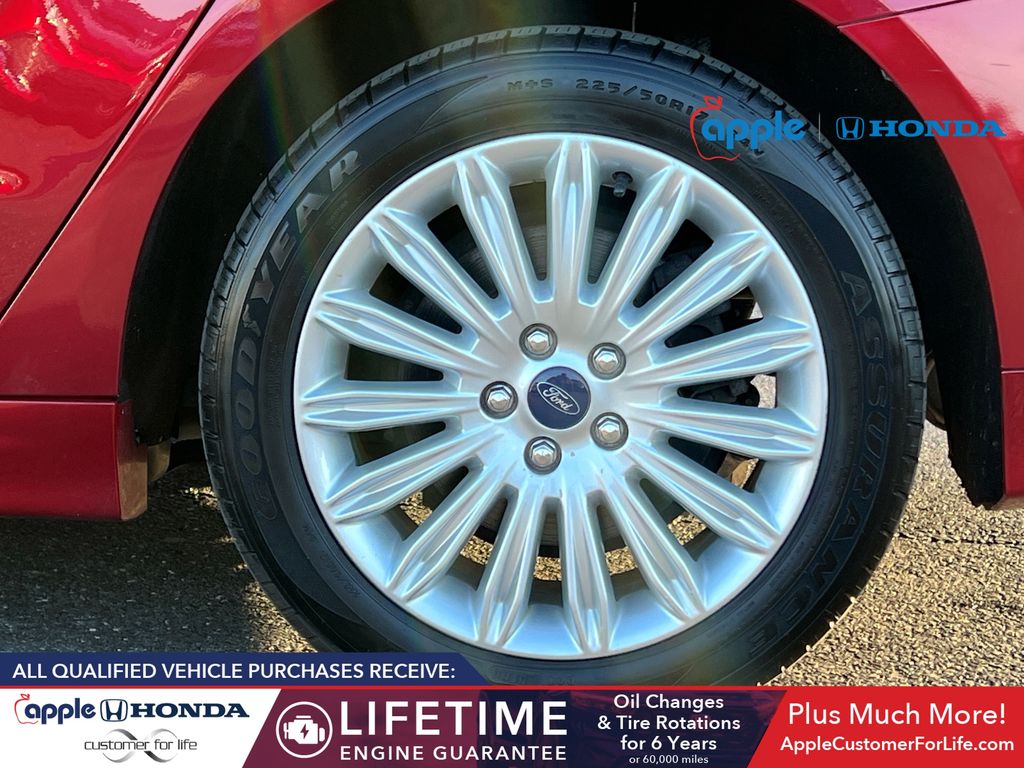 2013 Ford Fusion Hybrid SE