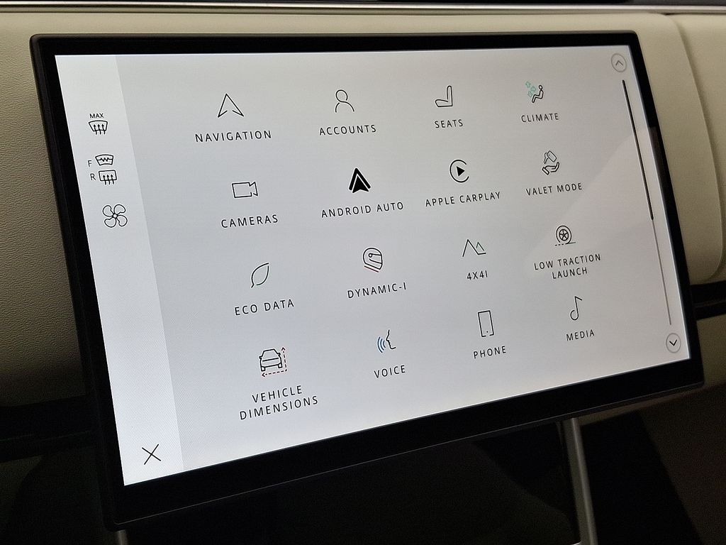 Thumbnail: 2026 Land Rover Range Rover - 18