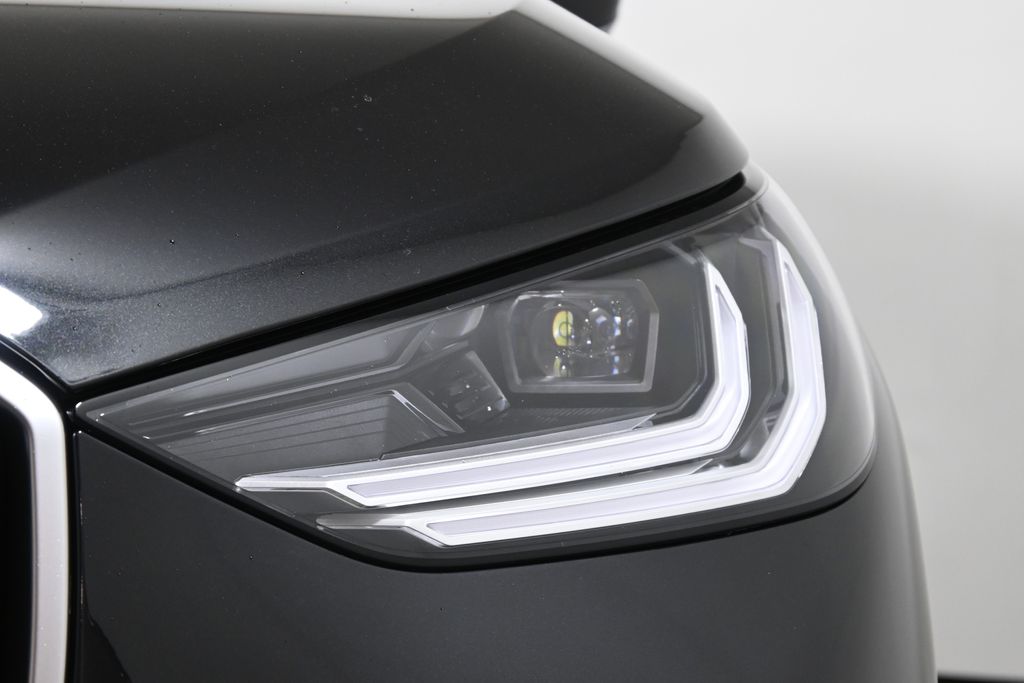 Thumbnail: 2026 BMW X3 - 11