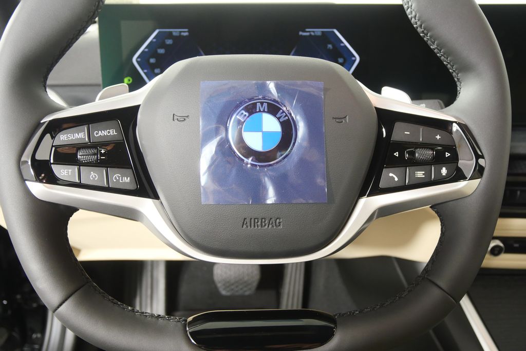 Thumbnail: 2026 BMW 3 Series - 19