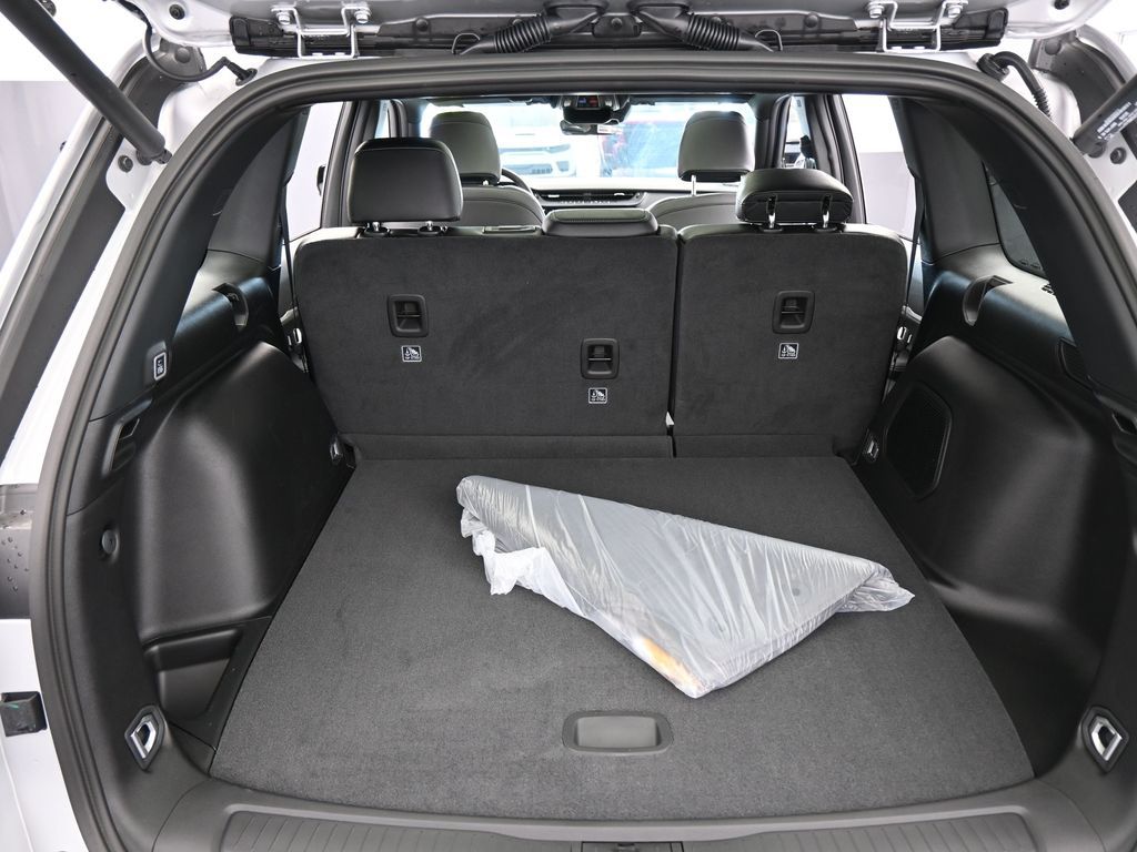 New 2026 Silver Zynith Jeep Limited image 34